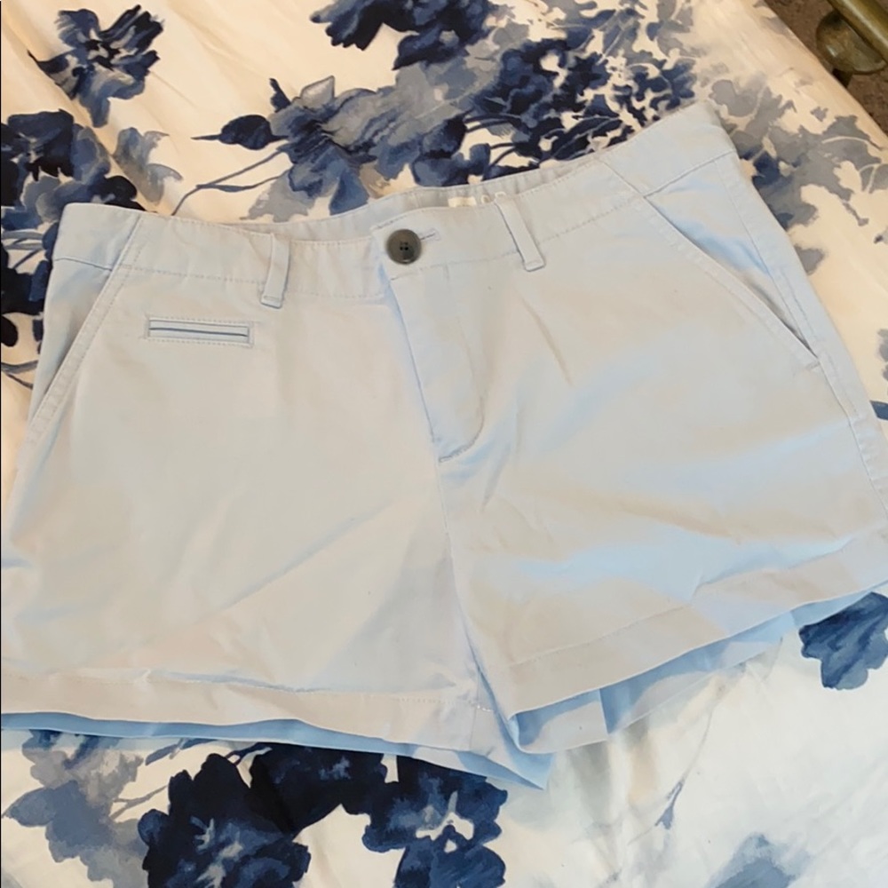 GAP Shorts Bundle - Picture 5 of 5